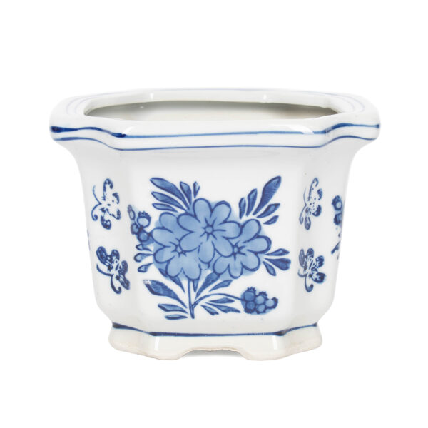Chinese Blue and White Cache Pot
