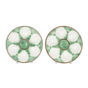 pair of oyster plates