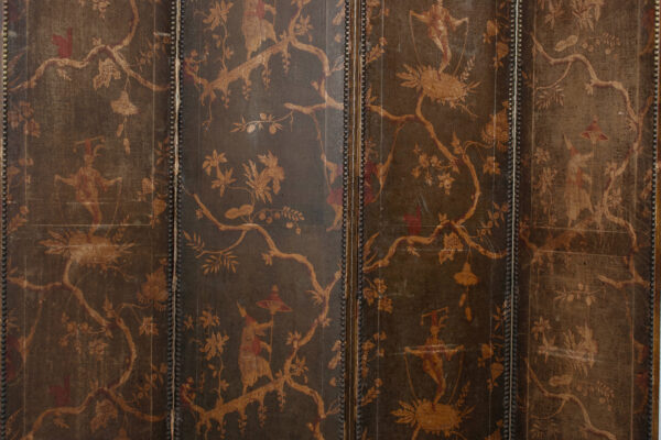 Italian Leather Chinoiserie Screen- from Venice, circa 1850 - Image 3